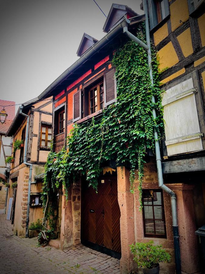 La Maison Rouge Au Coeur De La Ville. Рикевир Экстерьер фото