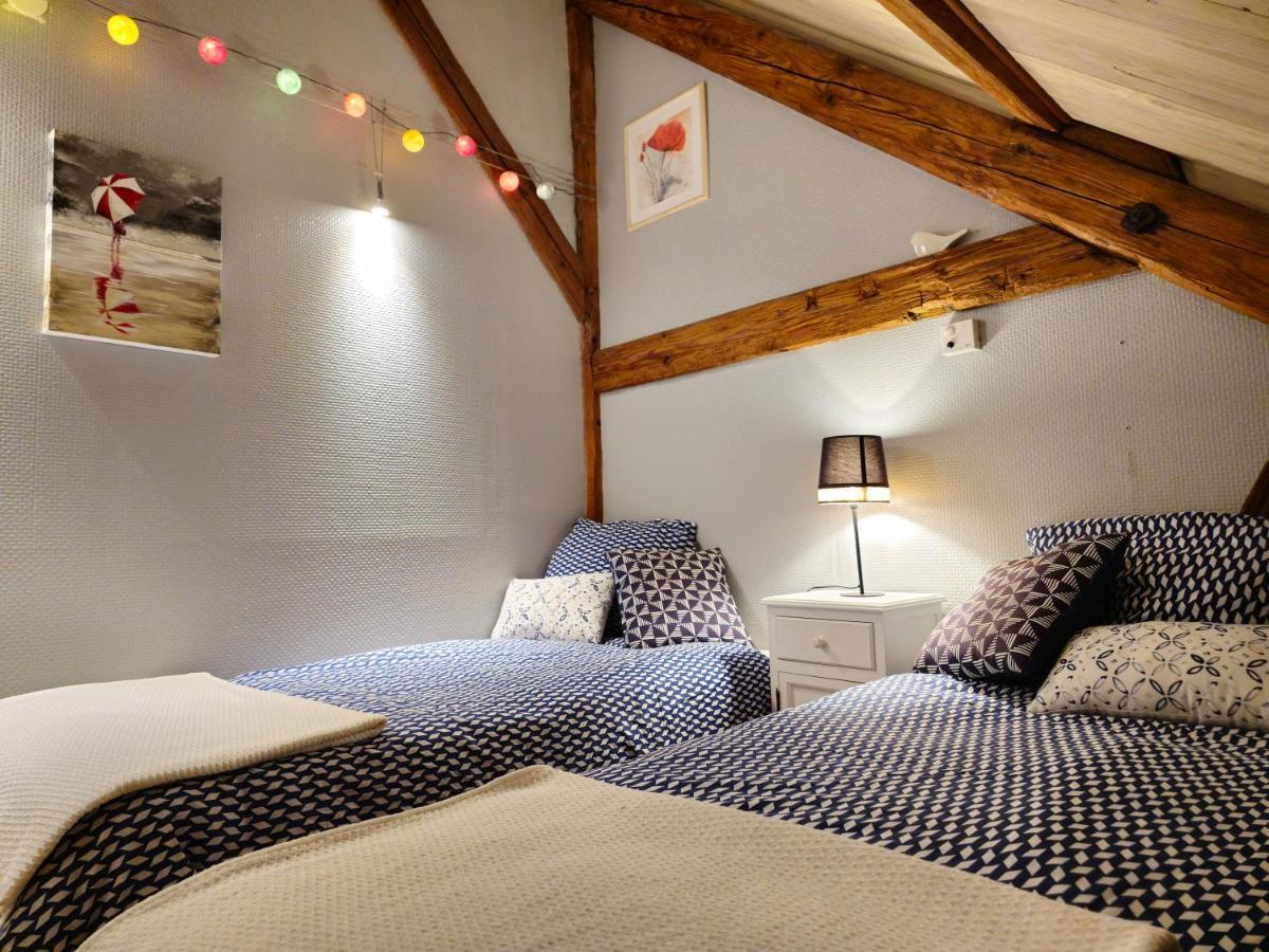 La Maison Rouge Au Coeur De La Ville. Рикевир Экстерьер фото